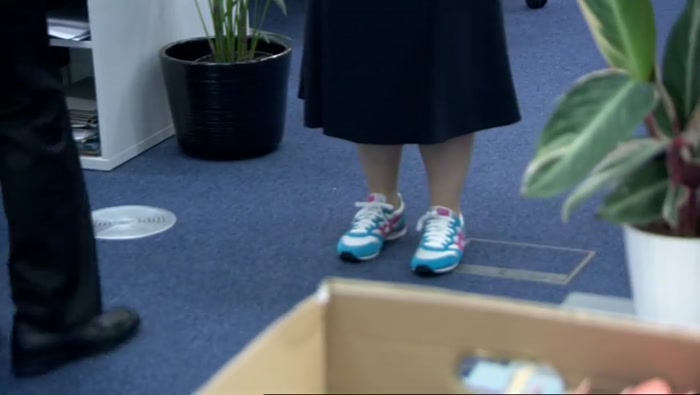 (CHUCKLES) IF SIGNAL TOOTHPASTE MADE TRAINERS, THAT'S WHAT THEY'D LOOK LIKE. 