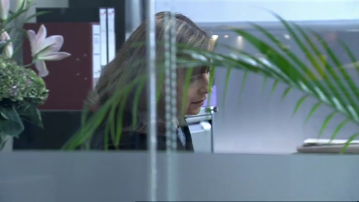 - I'LL GO RUN IT UNDER A HOT TAP. - DON'T RUN IT UNDER A HOT TAP, 