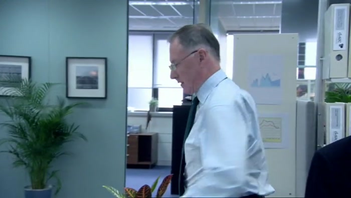 - OLLY: EXCELLENT. - OH, FUCK ME! WHAT THE HELL IS THIS? 