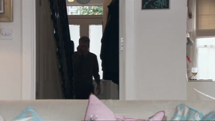 - HI, MALCOLM. - OLLY. ANDY MURRAY. 