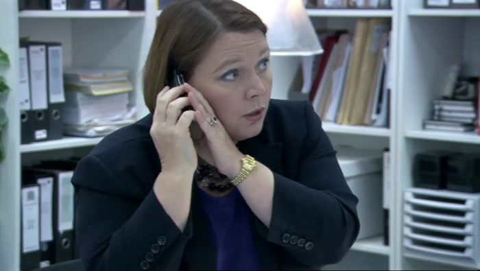 WOULD YOU LIKE TO SPEAK TO OLIVER REEDER? 