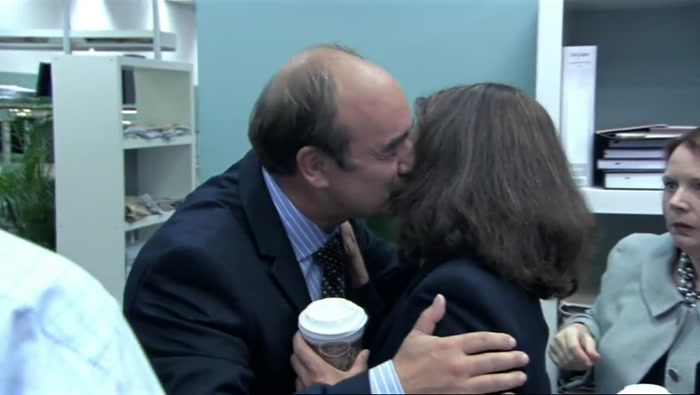 - OH! - OH, I GET ANOTHER ONE. 