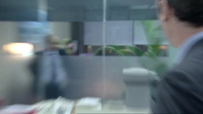 LOOK AT STEVE FLEMING AT WORK, EH? THAT'S THE REAL MASTER OF SPIN. 