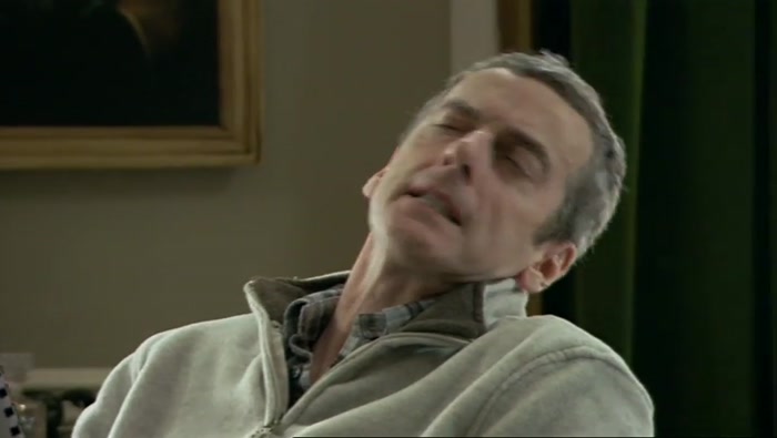 - SAM, NO PISSY BISCUITS! - OH, PLEASE. 