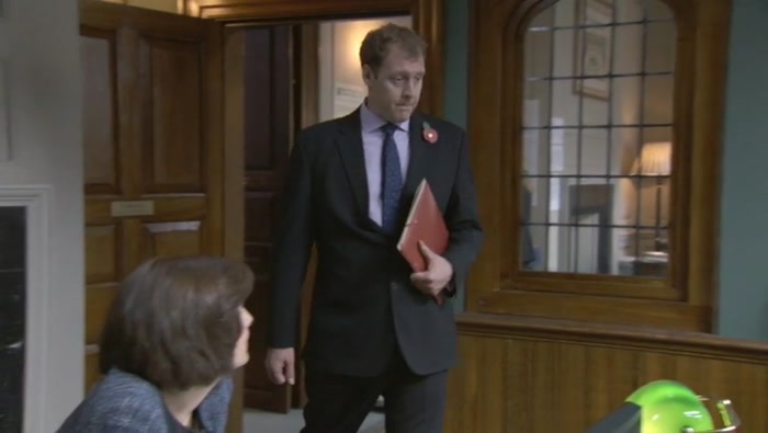 DAN? DAN MILLER? YEAH, MALCOLM GAVE HIM A RIGHT OLD... K'CHER! 