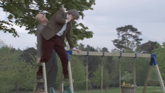 I NEED TO GET THIS SIGNAL. JUST GET DOWN. 