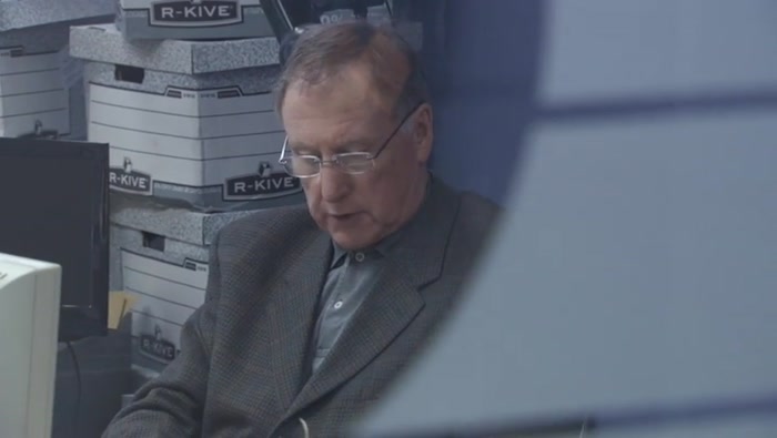 HE'S NOT MY GUY, PHIL. I'M ON MY OWN HERE. THERE'S NO ONE QUITE ON MY OWN HERE. THERE'S NO ONE QUITE