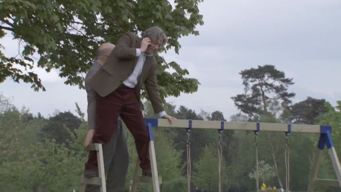 I NEED TO GET THIS SIGNAL. JUST GET DOWN. 